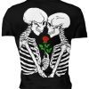 Playera Full Print Sublimada Caballero Calavera Pareja Abrazo Rosa - Imagen 2